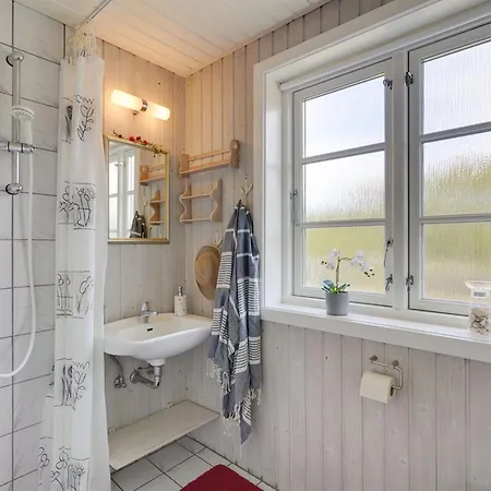 Amaja - 1-9km From The Sea By Interhome *