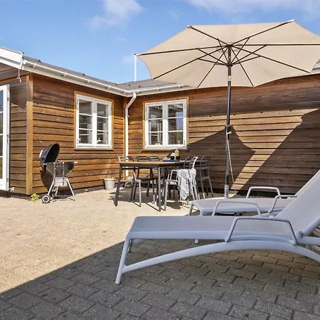 Amaja - 1-9km From The Sea By Interhome *