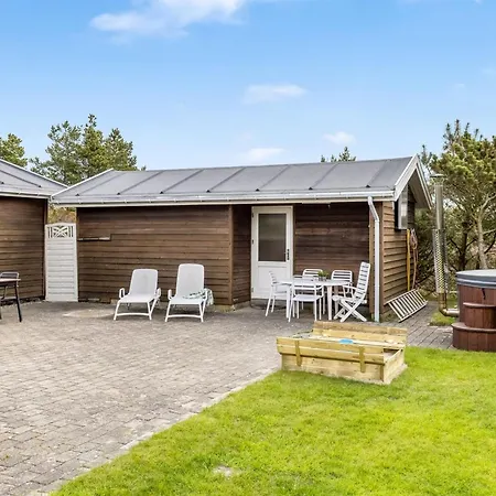 Amaja - 1-9km From The Sea By Interhome