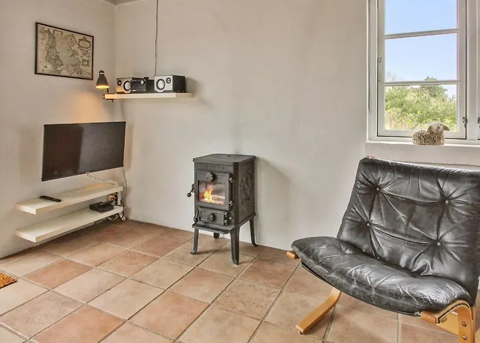 Amaja - 1-9km From The Sea By Interhome *